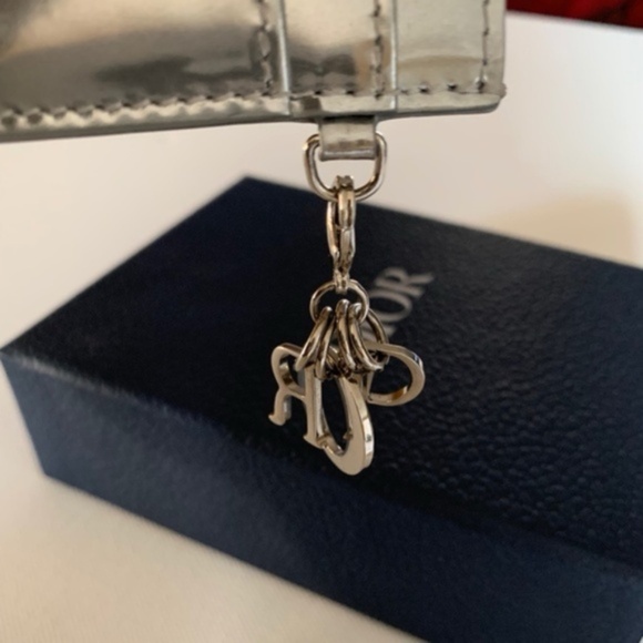 CHRISTIAN DIOR Metallic Cannage Leather Lady Dior Card Holder Silvery - Picture 7 of 11